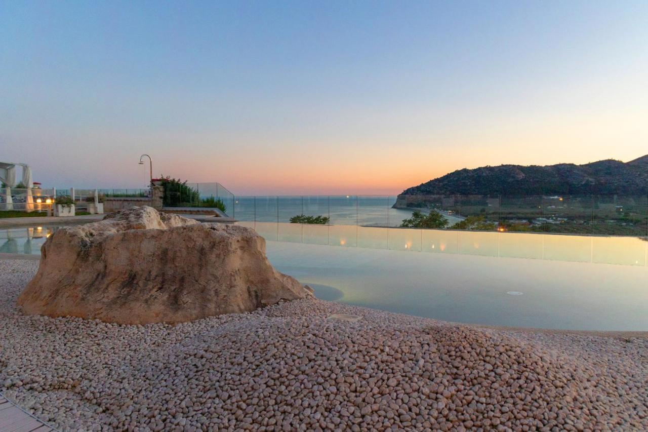 Hotel Residence Il Porto Mattinata Εξωτερικό φωτογραφία
