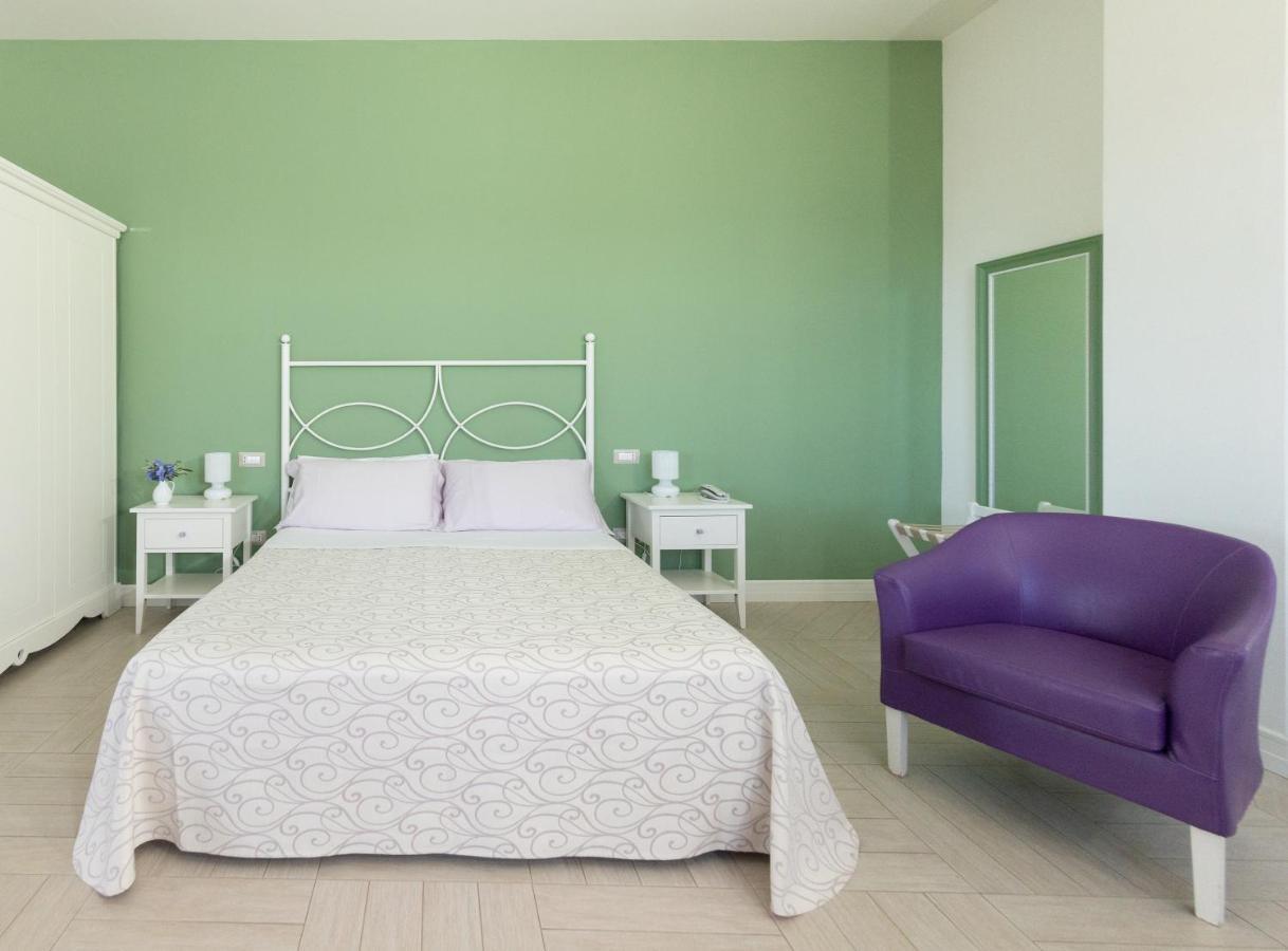 Hotel Residence Il Porto Mattinata Εξωτερικό φωτογραφία