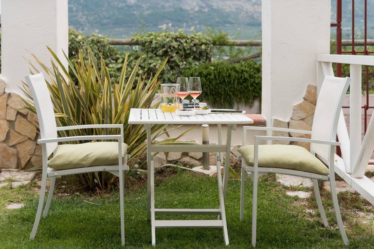 Hotel Residence Il Porto Mattinata Εξωτερικό φωτογραφία