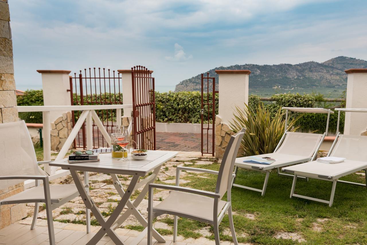 Hotel Residence Il Porto Mattinata Εξωτερικό φωτογραφία